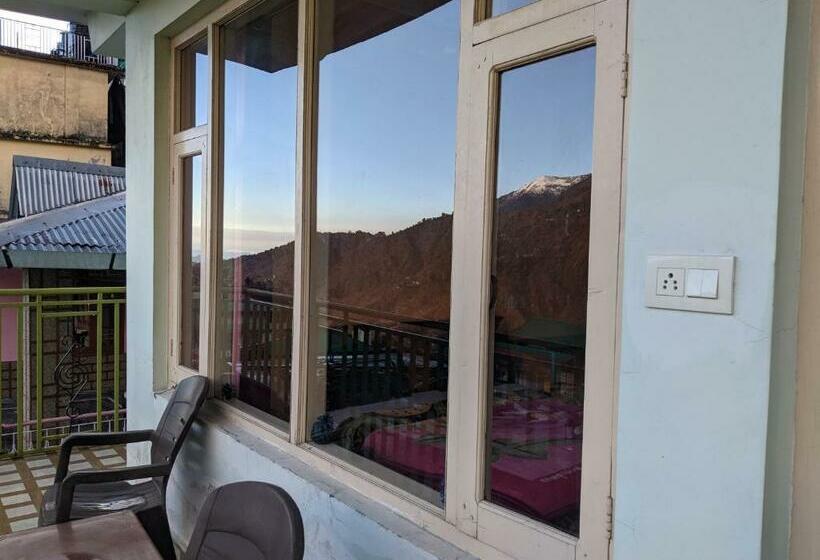 스탠다드 룸 산 전망, Golden View B&b