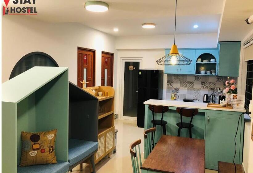 استودیو استاندارد با بالکن, Stay Hostel 2   350m From The Ferry