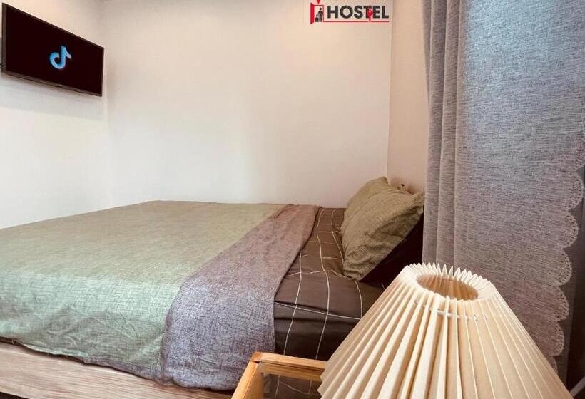 اتاق استاندارد با بالکن, Stay Hostel 2   350m From The Ferry