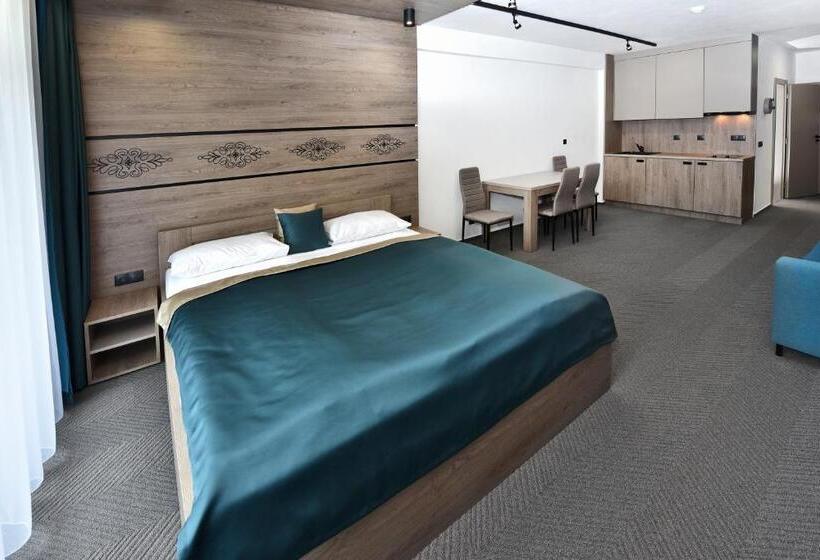 Апартаменты 1 Спальня с Балконом, Apartmány Tri Sestry   Real Ski In Ski Out