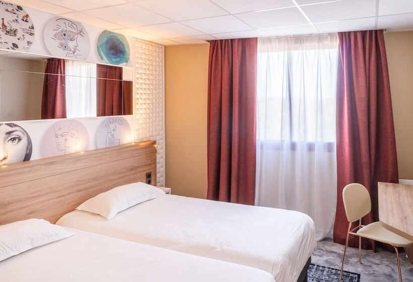 Номер Стандарт, Brit Hotel Nantes La Beaujoire Parc Expo