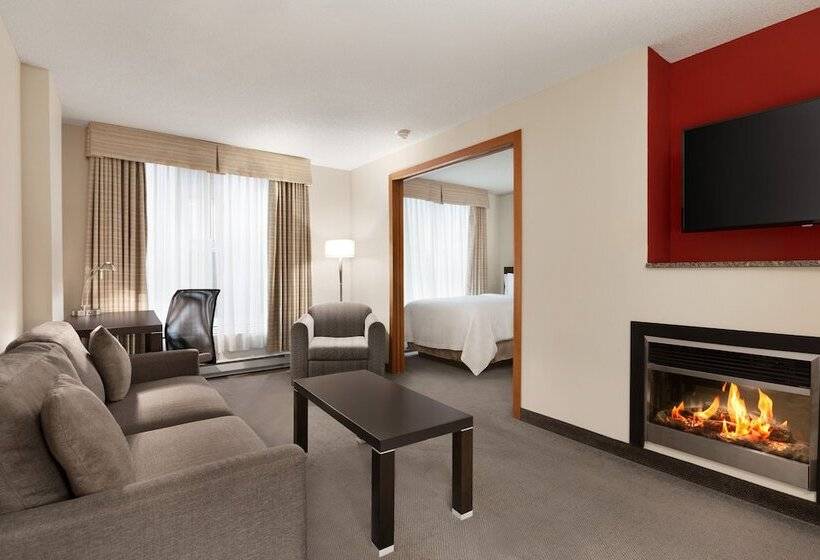デラックススイート, Embassy Suites Montréal By Hilton