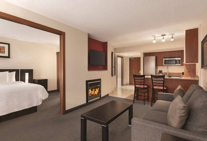 身障者適用スイートルーム, Embassy Suites Montréal By Hilton