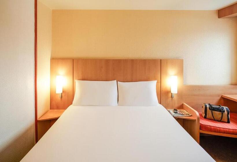 Номер Стандарт, Ibis London Heathrow Airport