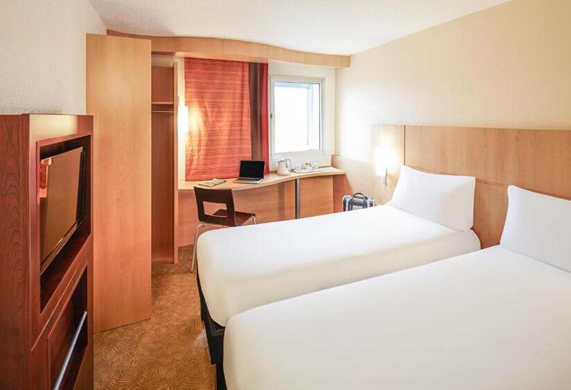 Номер Стандарт, Ibis London Heathrow Airport