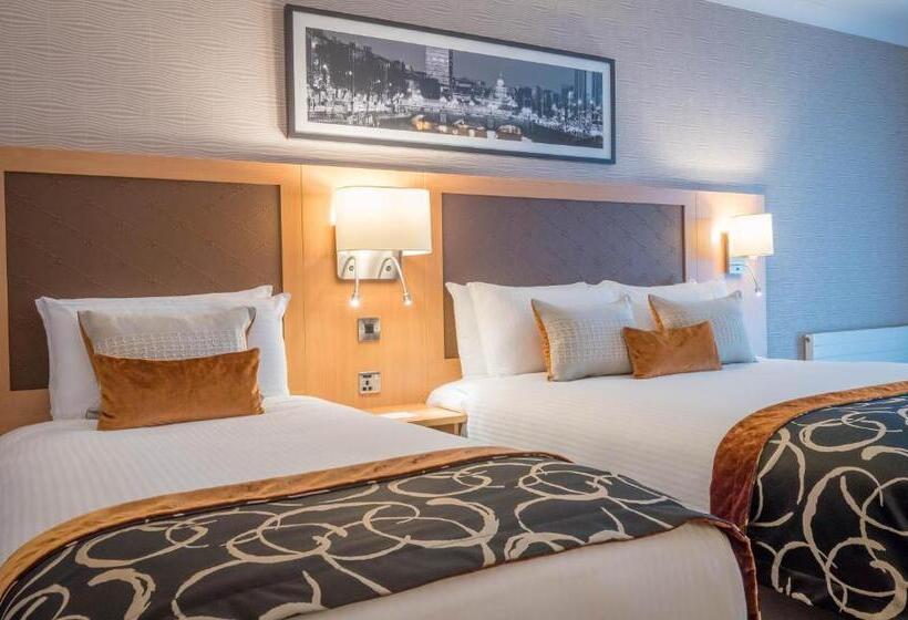 싱글 디럭스 룸, Clayton Hotel Galway