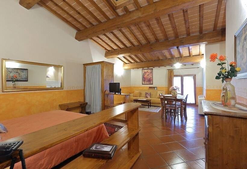 Полулюкс, Il Borgo Di Villa Castelletti Country
