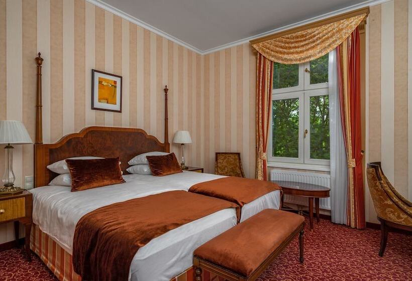디럭스 룸, Ensana Grand Margaret Island