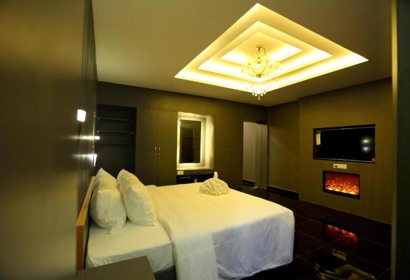 总统套房, Mehar Inn