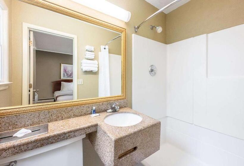 Стандартный Номер Кровать Кинг, Quality Inn Poughkeepsie
