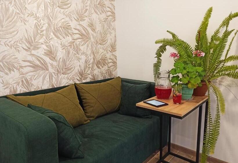 Номер Стандарт, Jermatun Guest House