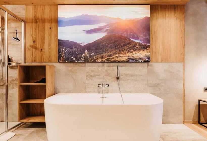 Апартаменты 2 Спальни, Hofgut Apartment & Lifestyle Resort Wagrain