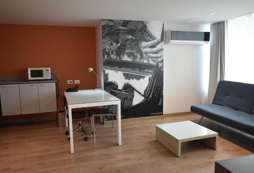 Номер Стандарт, Holiday Inn Express & Suites Medellin, An Ihg
