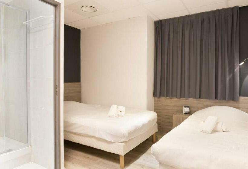 اتاق استاندارد سه نفره, Lille City