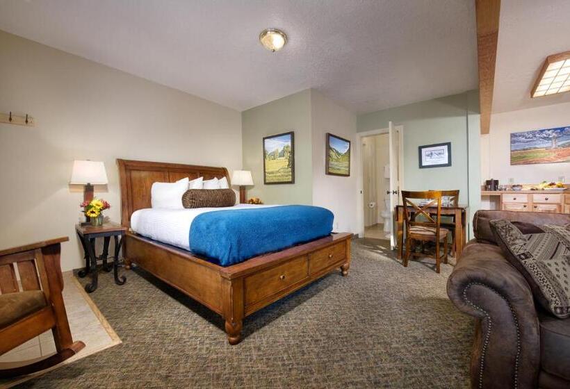 Студия Стандарт, The Rockwell Inn