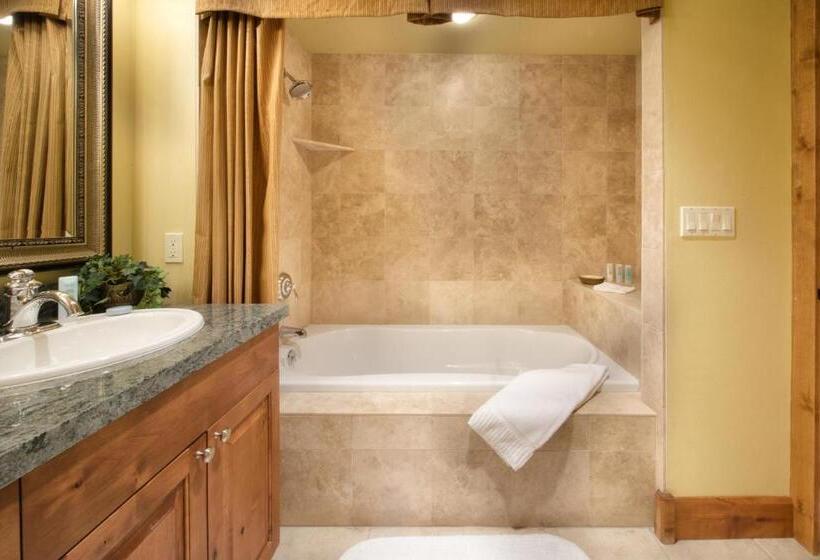Студио Стандарт с Видом, The Rockwell Inn