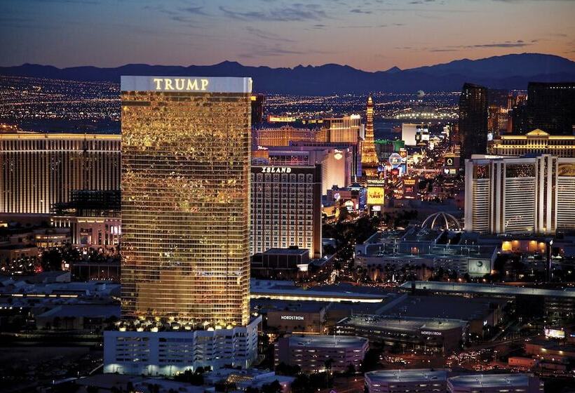 1 Bedroom Penthouse Apartment, Trump International Hotel Las Vegas