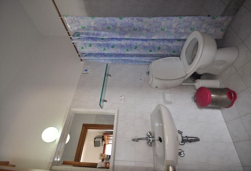スタンダード４人部屋, Villa Mata