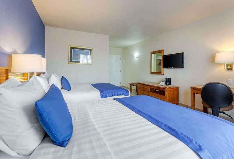 اتاق استاندارد با 2 تخت دوبل, Comfort Inn Tampico