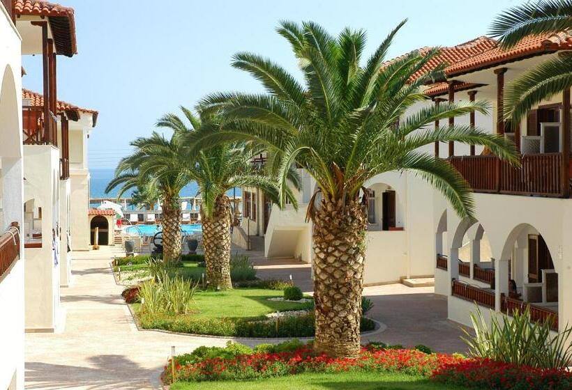 Полулюкс Вид на Сад, Xenios Possidi Paradise