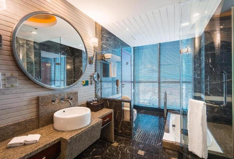 Президентский Люкс, Empark Grand Hotel Kunming