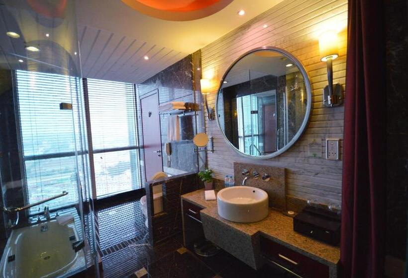 Номер Deluxe, Empark Grand Hotel Kunming