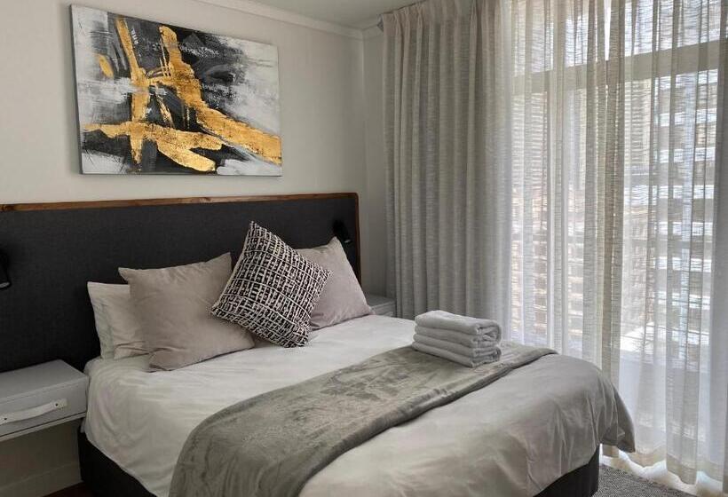 آپارتمان لوکس 1 خوابه, Icon Luxury Apartments