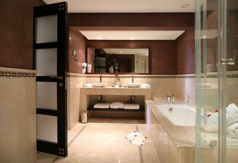 اتاق لوکس با چشم‌انداز باغ, Kenzi Menara Palace & Resort