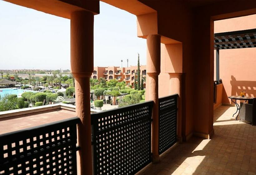 سوئیت سینیور, Kenzi Menara Palace & Resort