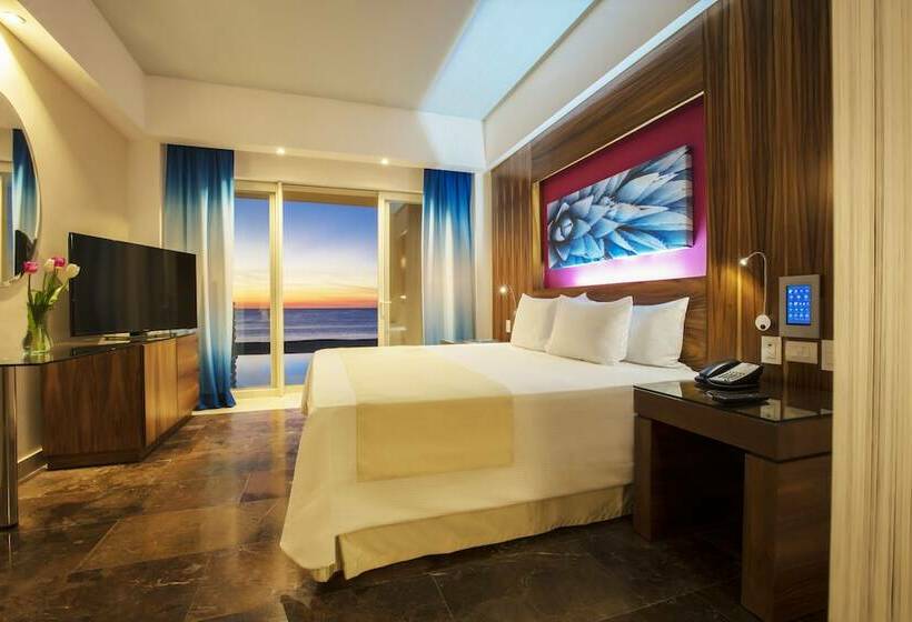 キングサイズベッドのジュニアスイート, Krystal Grand Los Cabos - All Inclusive