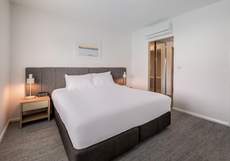 Апартаменты 2 Спальни, Oaks Port Stephens Pacific Blue Resort