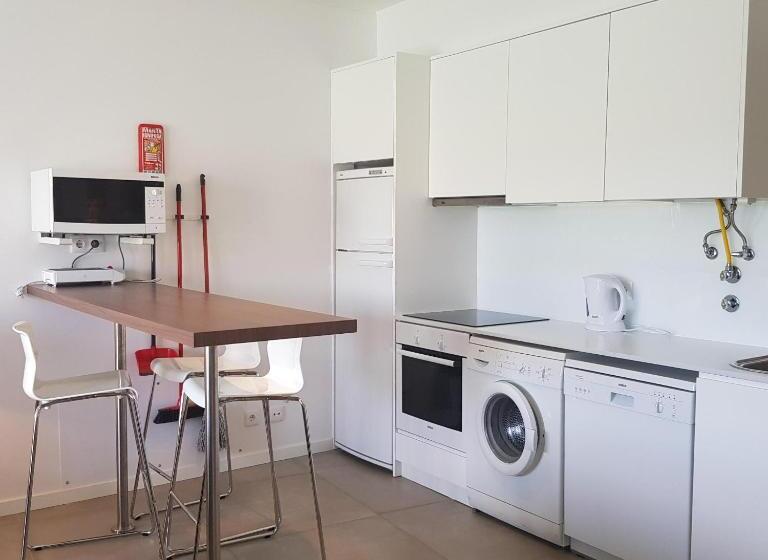 スタンダードスタジオ, Apartamentos Da Orada by Garvetur