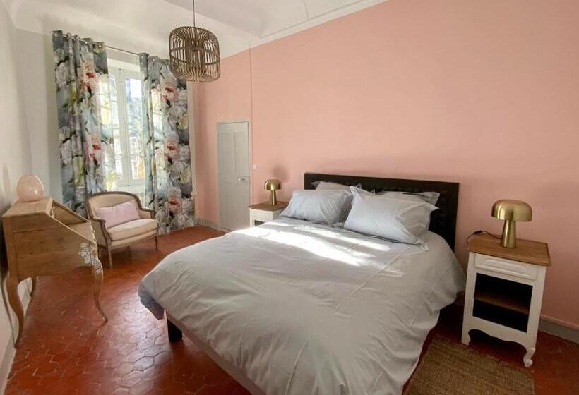 Номер Deluxe Кровать Кинг, Domaine Les Mûriers
