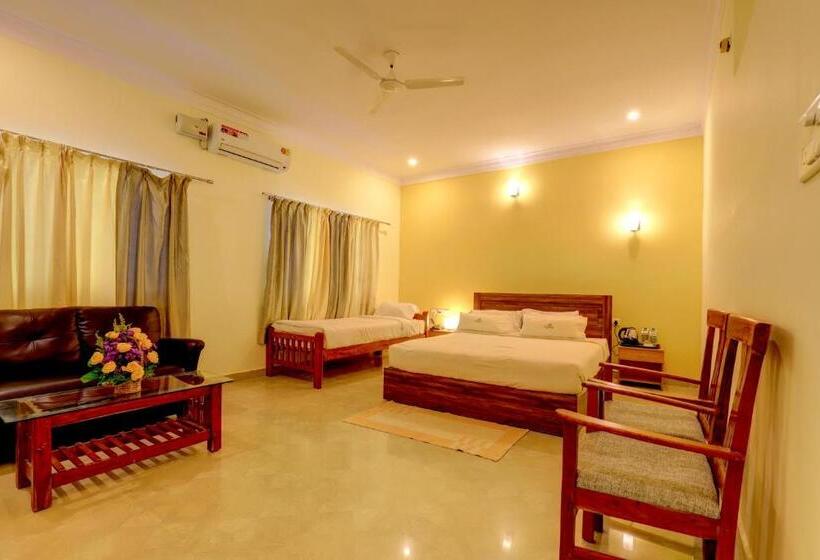 套房, Ezzenza Royal Garden Brindavan Resort