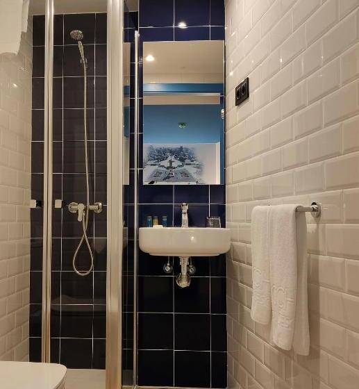 غرفة قياسية ثلاثية, Alameda Rooms Santiago