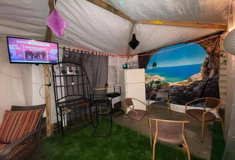 침실 1개 주택, Charming 2 Bedrooms Apt 10 Mins To Nycity