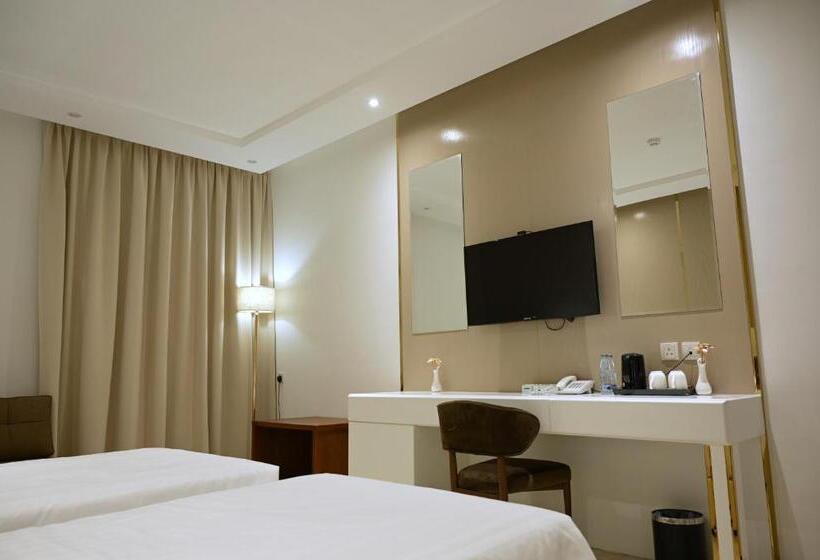 اتاق استاندارد, Sela Hotel