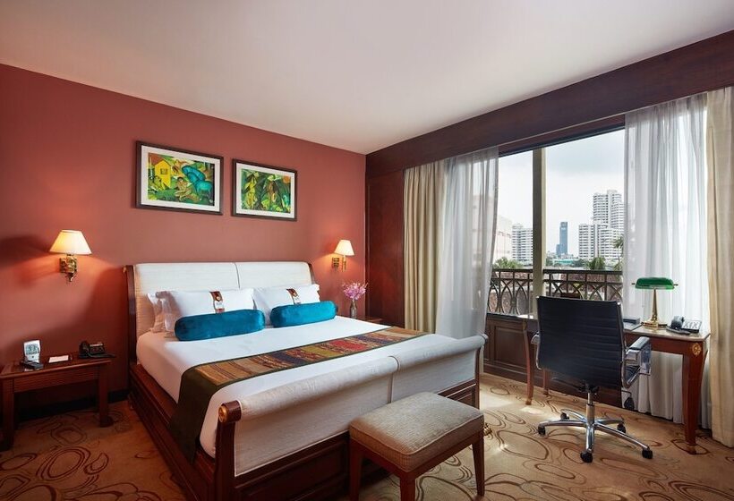 سوییت, The Davis Bangkok