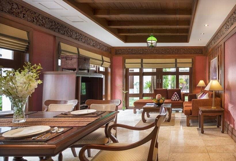 ویلای 2 خوابه, The Davis Bangkok