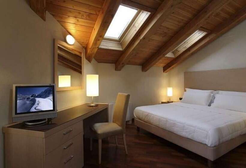 스탠다드 룸 산 전망, Savoia Resort
