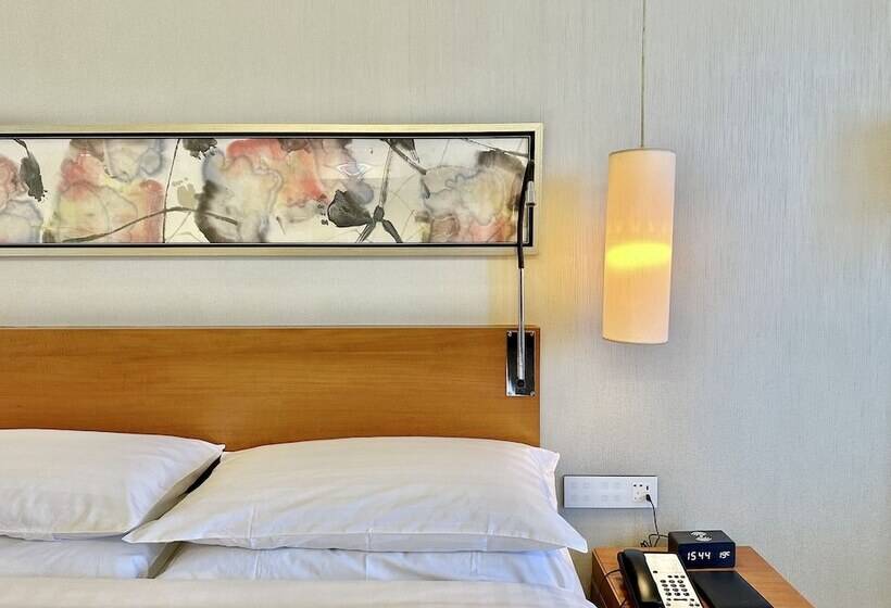小型套房, Swissotel Foshan, Guangdong