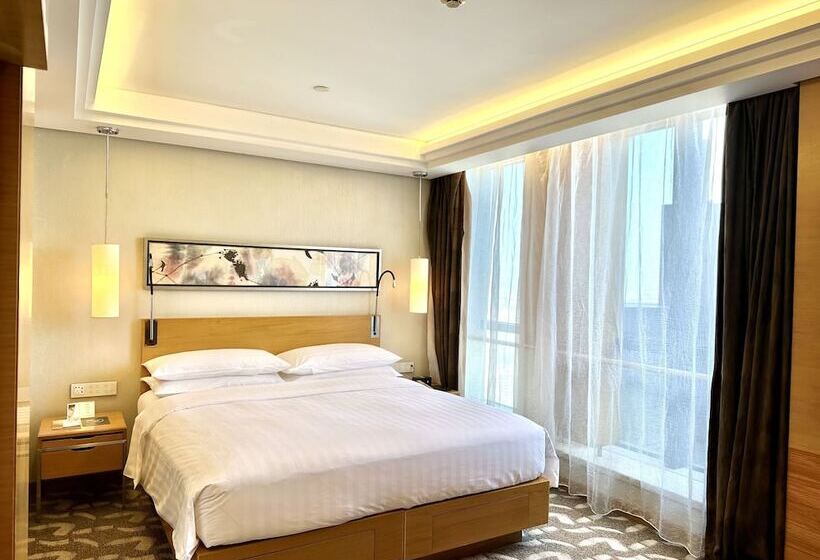 小型套房, Swissotel Foshan, Guangdong