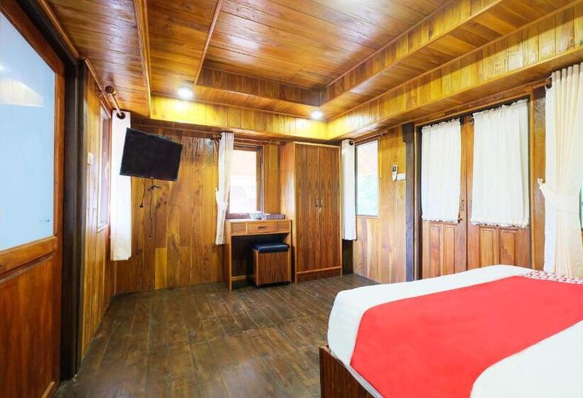 디럭스 룸, Oyo 604 Ruen Mai Horm Resort