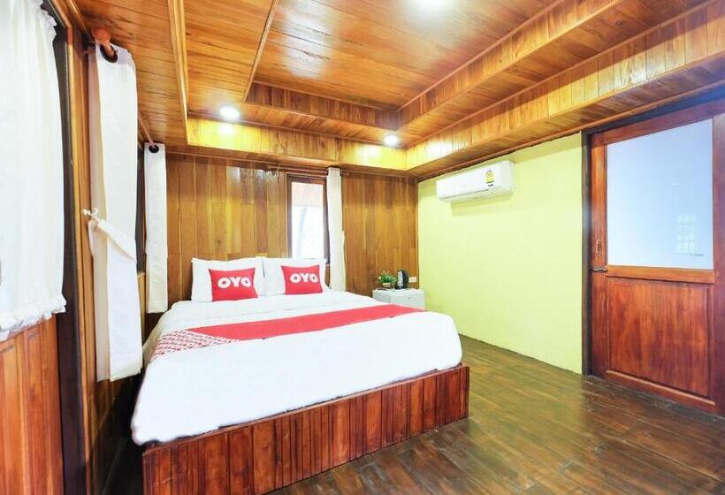 디럭스 룸, Oyo 604 Ruen Mai Horm Resort