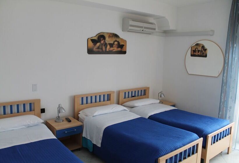 חדר סטנדרט לשלושה, B&b Brezza Marina & Ristorante Shoreline