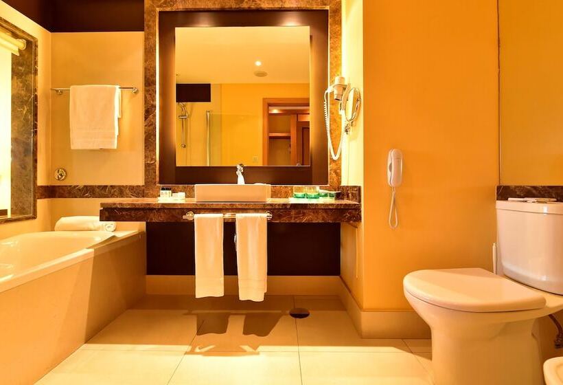 Номер Superior Вид на Море, Pestana Promenade Ocean Resort