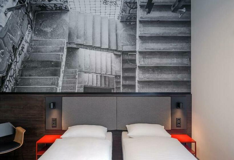 수피리어 룸, Dean S Home Budapest