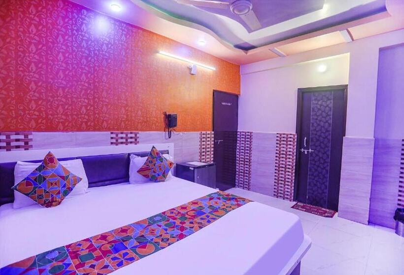 Номер Deluxe, Fabexpress Kanha Dham