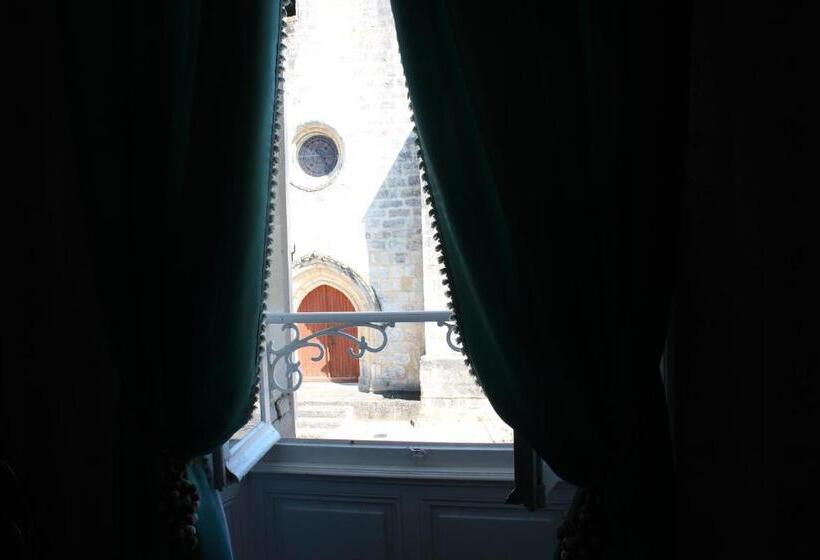 Номер Стандарт, Chateau De Mesnac