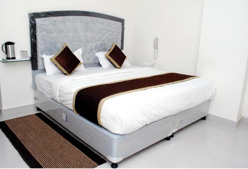 Номер Deluxe, Galaxy Inn